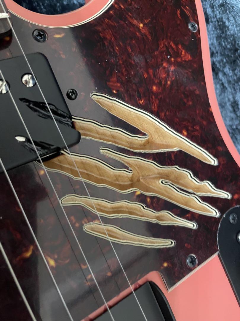 ギター Fender Limited Monster Hunter Rathalos