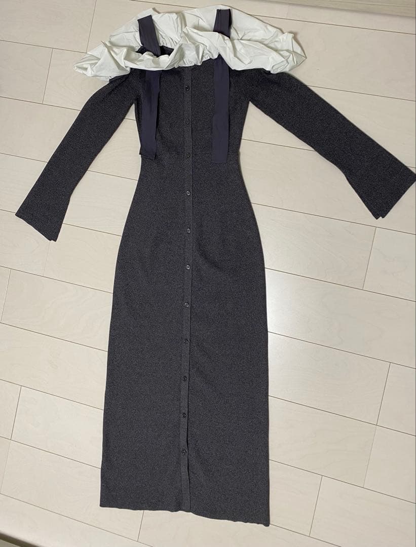 SNIDEL フリルドッキングオフショルニットワンピース