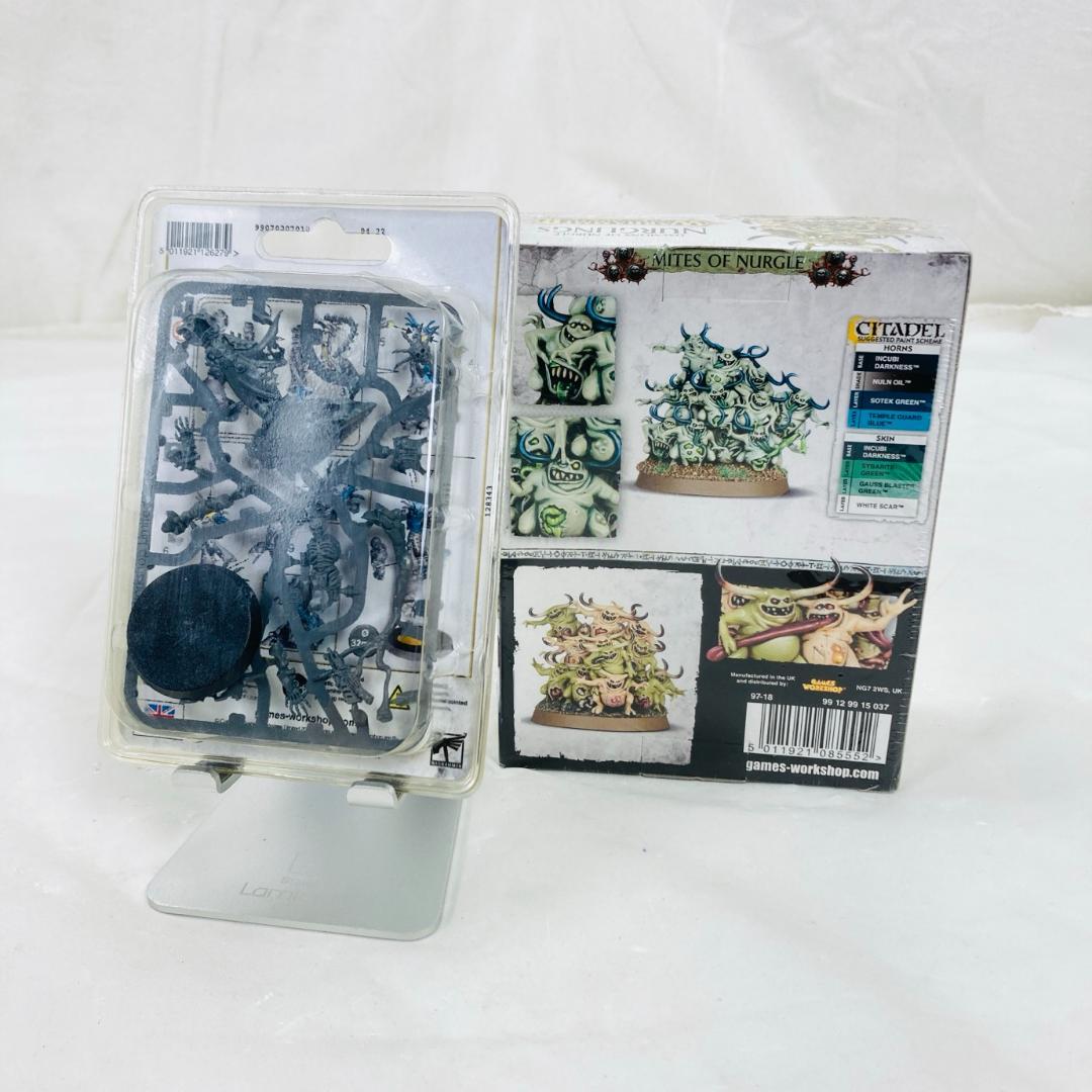 未開封 WARHAMMER Daemons of Nurgle フィギュア