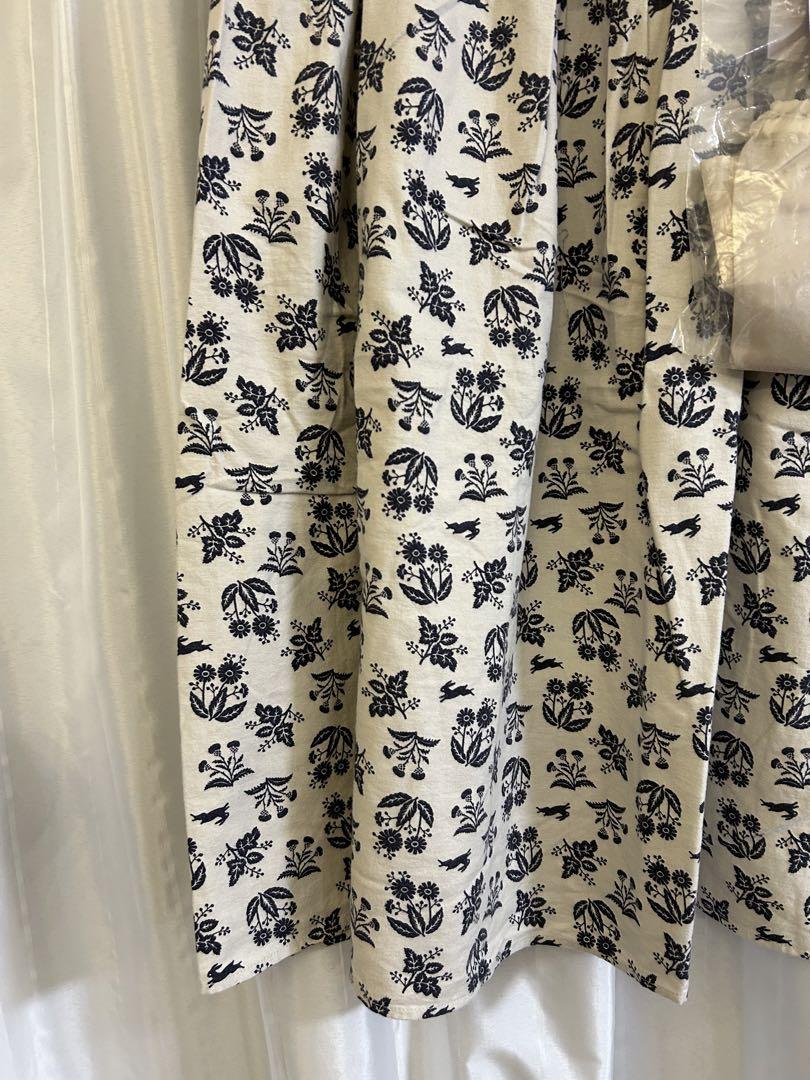 タグ付　ツハルバイサマンサモスモス　綿ウール草花とウサギ柄スカート　未使用