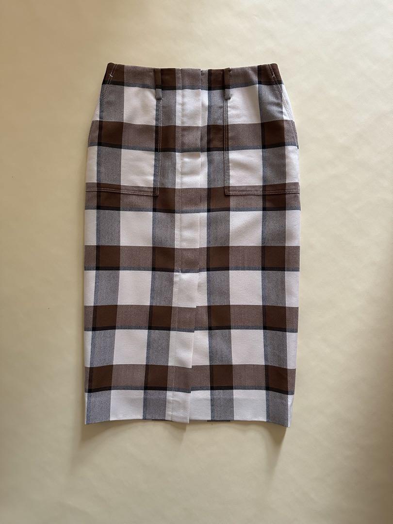 限定セールをすべて 美品 三尋木奈保さんコラボ Aquascutum チェック柄タイト スカート