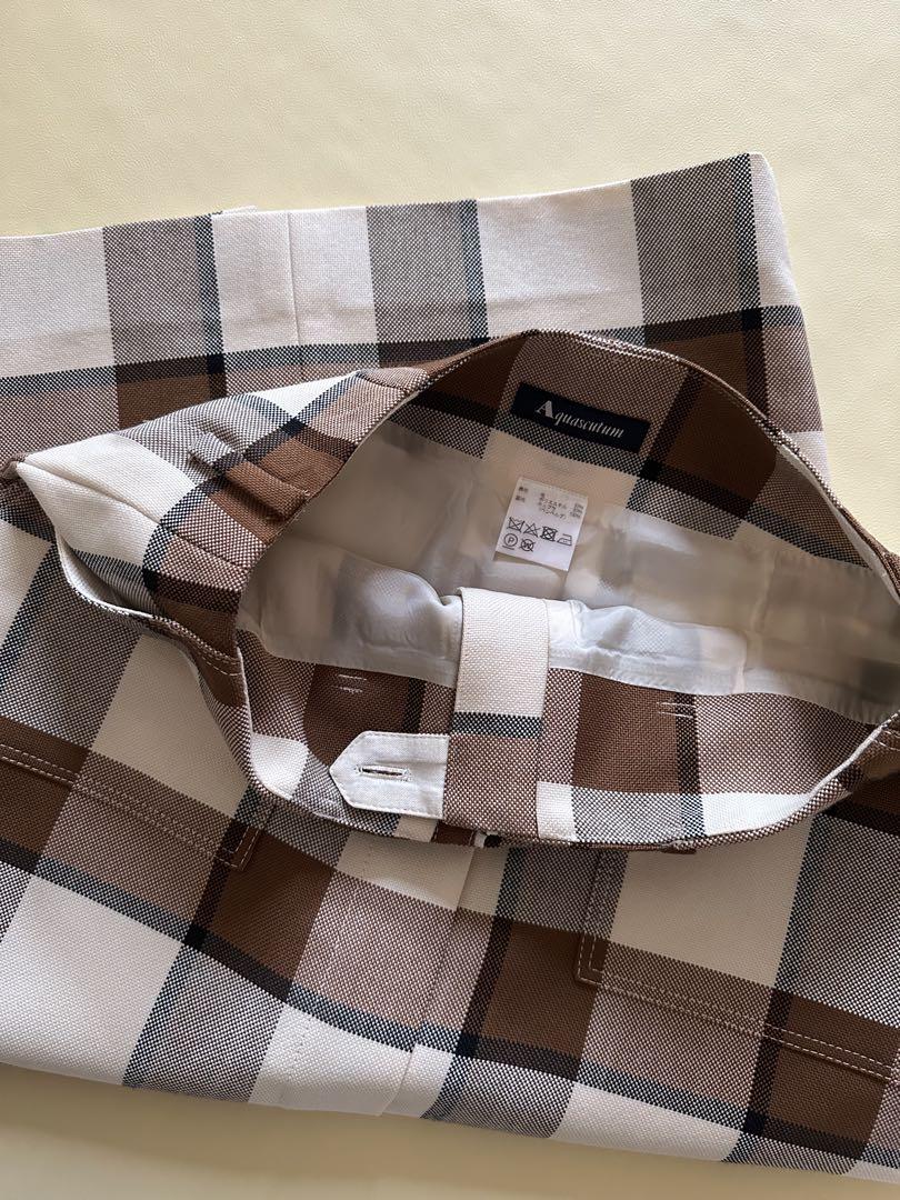 美品 三尋木奈保さんコラボ Aquascutum チェック柄タイト