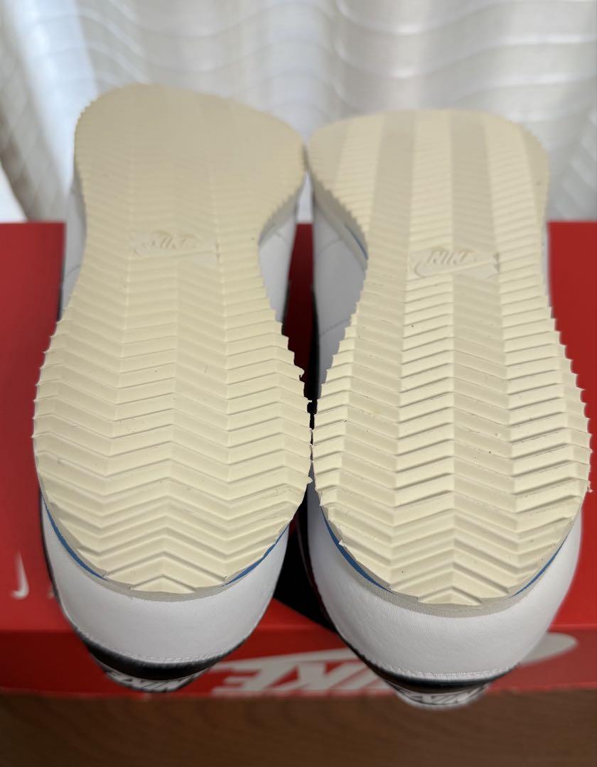 靴 NIKE CORTEZ DM4044-100