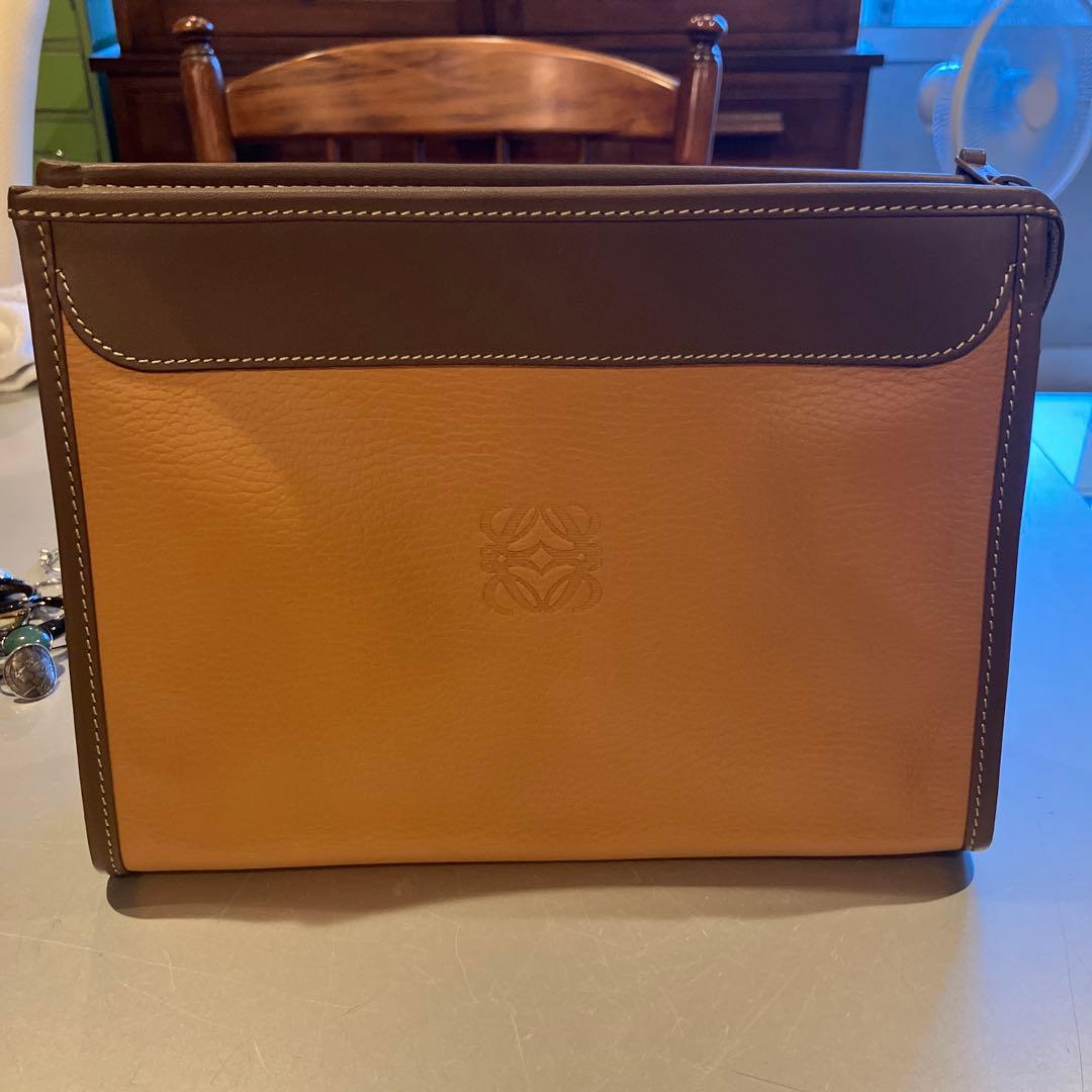 LOEWE ロエベ　レザー製クラッチバッグ