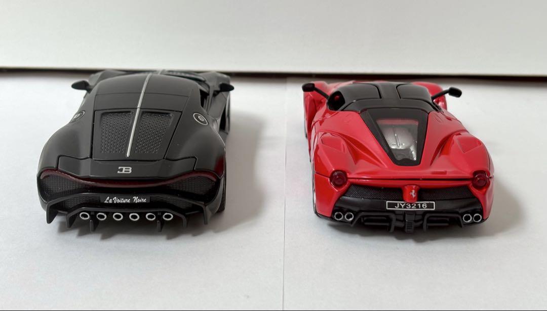 ブガッティ/フェラーリ ライト点滅 サウンド1/32 2台　ミニカー 車模型