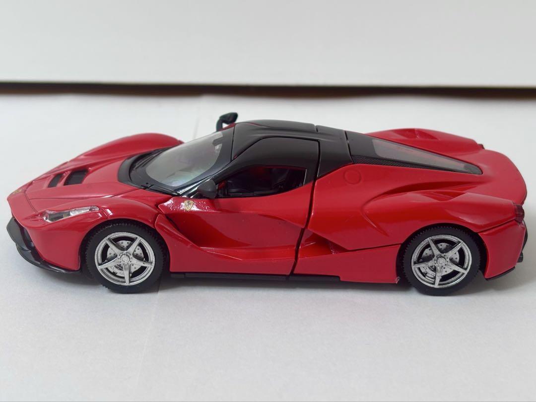 ブガッティ/フェラーリ ライト点滅 サウンド1/32 2台　ミニカー 車模型