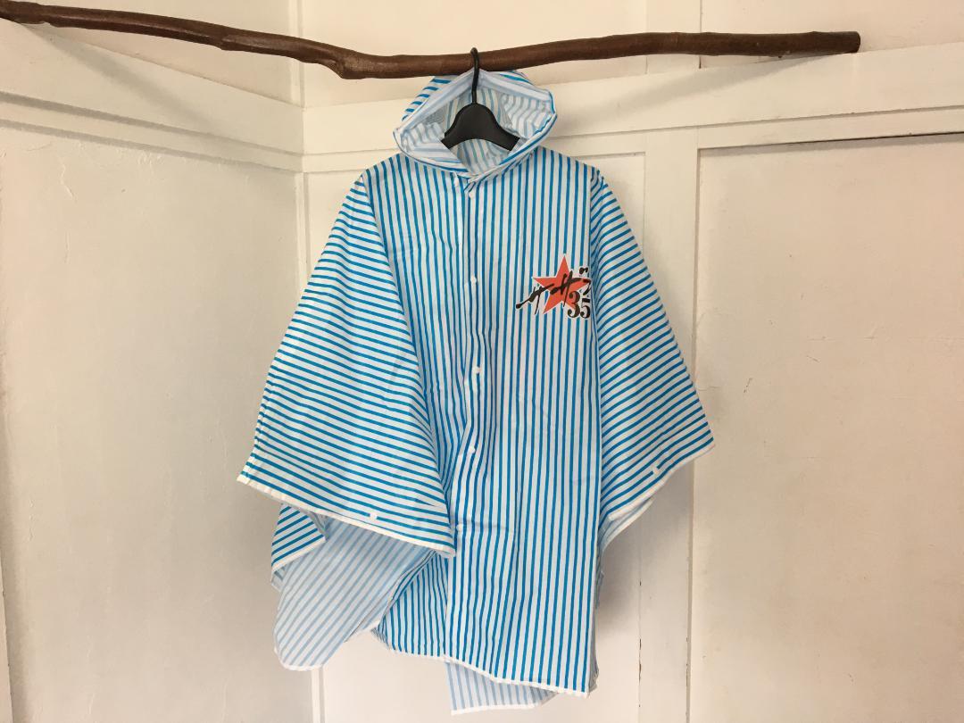 美品!サザンオールスターズ 胸熱ナイロンポンチョ サイズフリー
