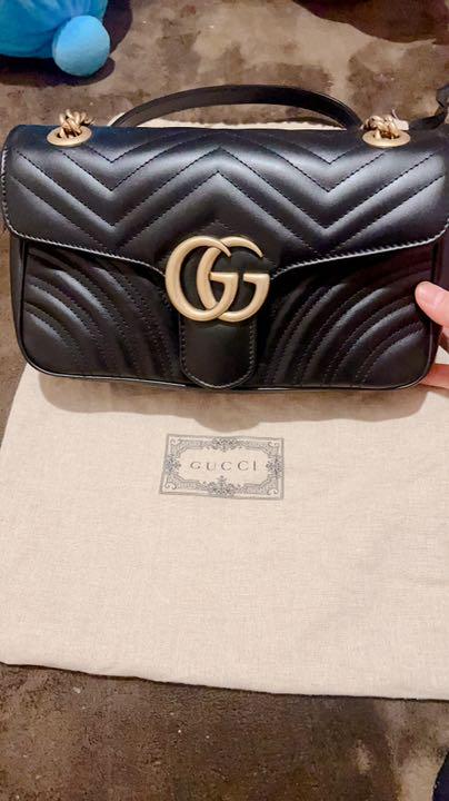 GUCCI GGマーモント ショルダーバッグ 2022年最新海外 GUCCI GGマーモント ショルダーバッグ 2022年最新海外