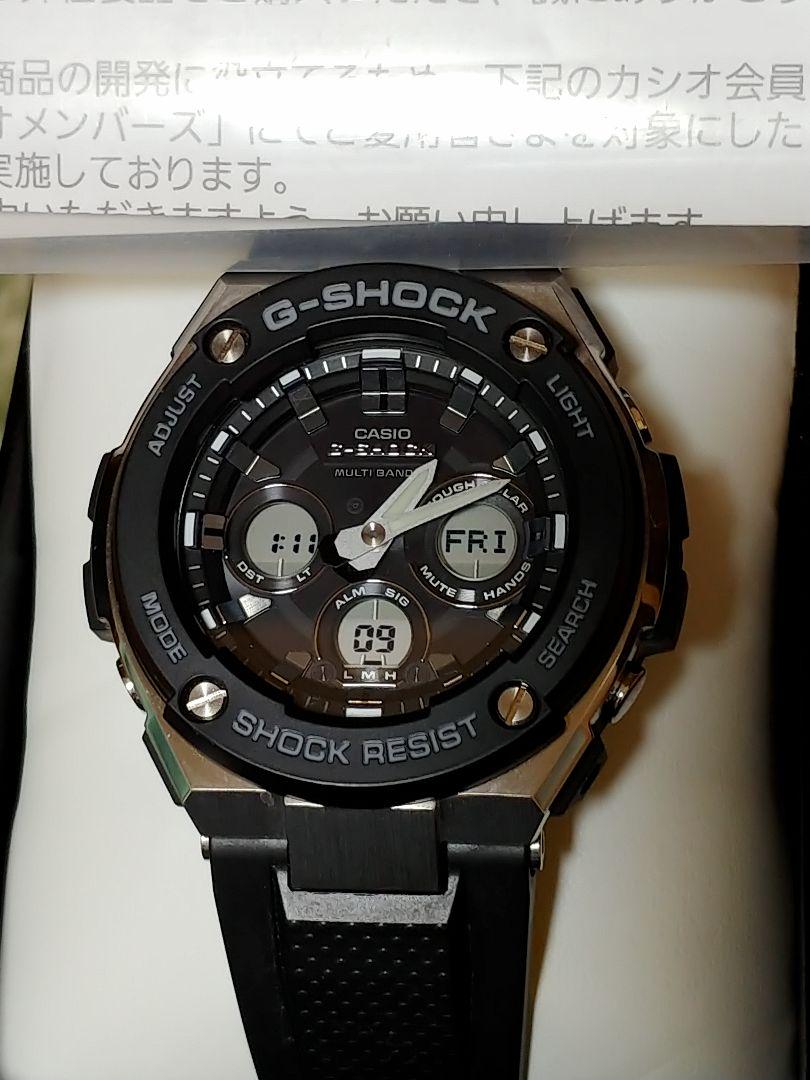 Gショック　GST-W300-1AJF　未使用に近い