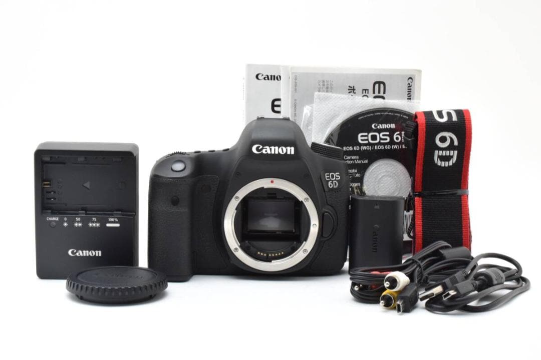 【ショット数5232枚】キヤノン Canon EOS 6D ボディ【付属品多数】