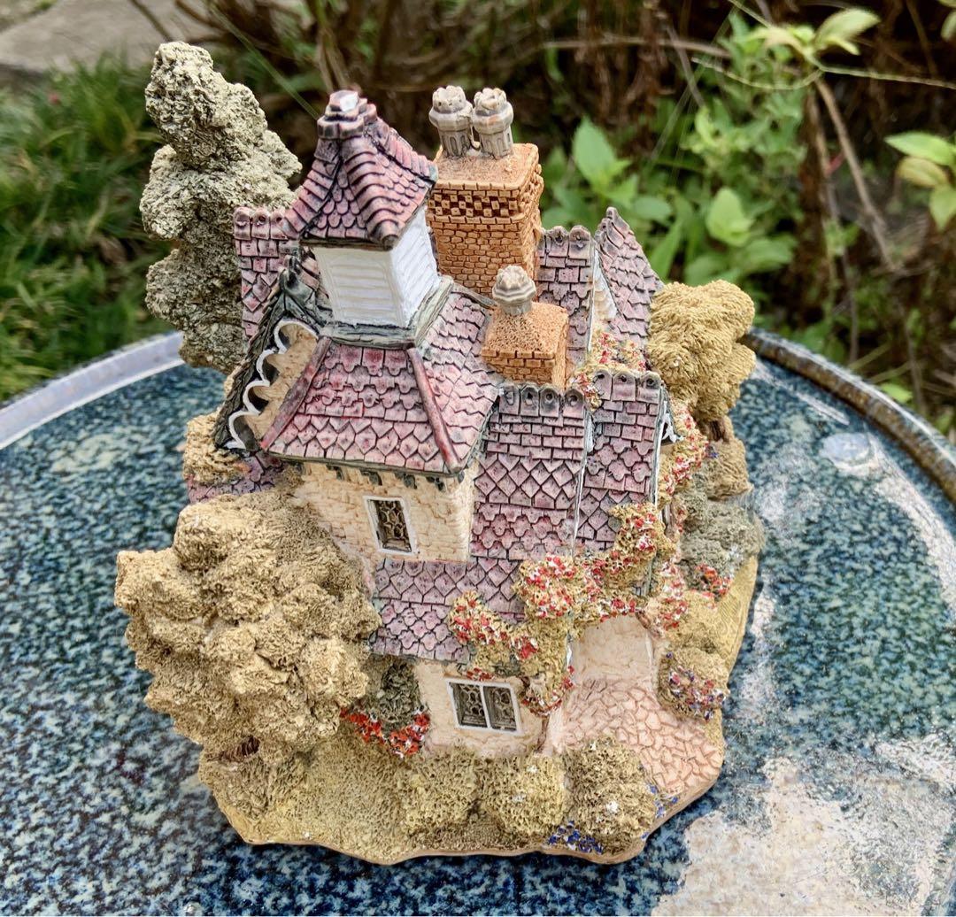 Lilliput Lane リリパットレーン　イギリスのお城　ミニチュア