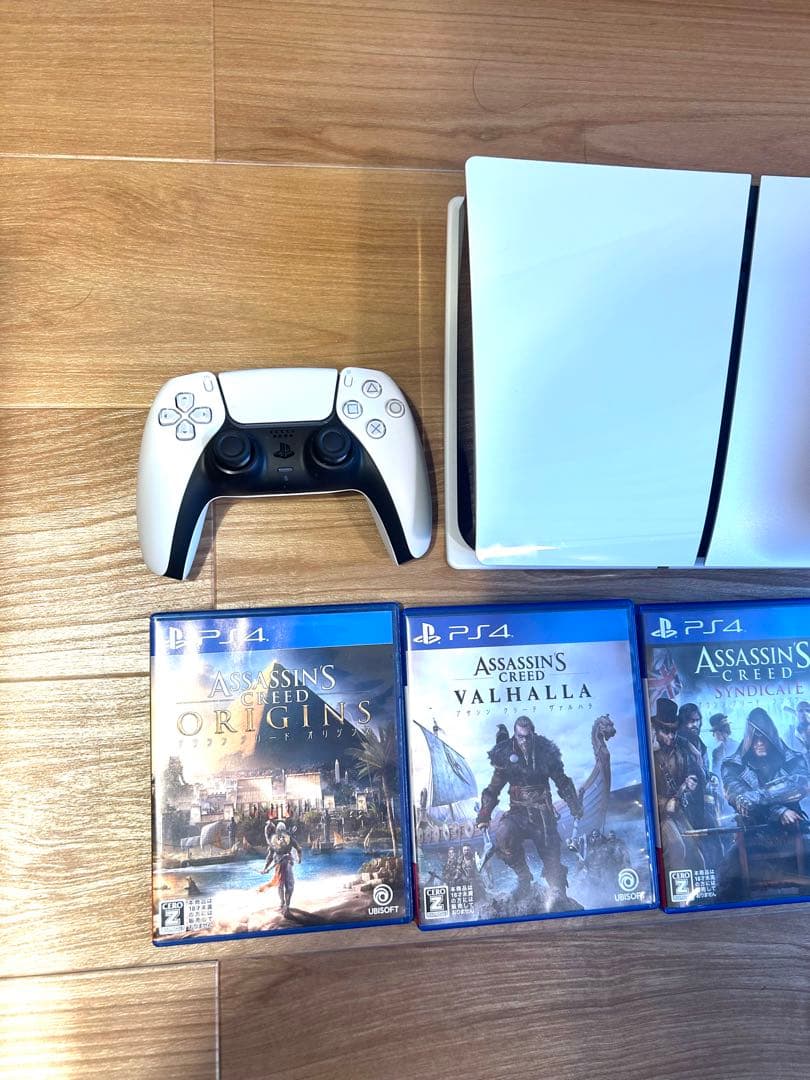 PS5 CFI-2000A01目立った傷や汚れなし