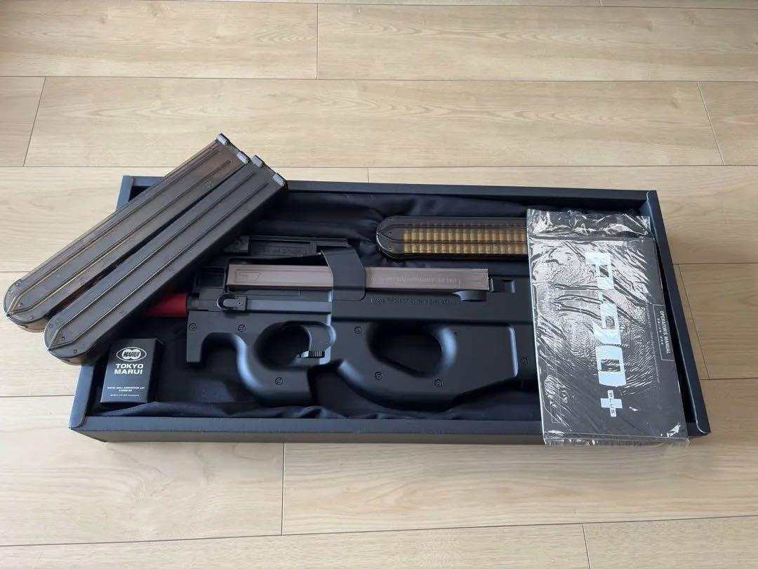 東京マルイ P90+ 電動ガン 多弾マガジン 170連マガジン付き