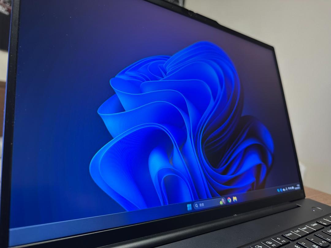 ThinkPad E16 Gen 2 AMD +　マウス　+　ACアダプター