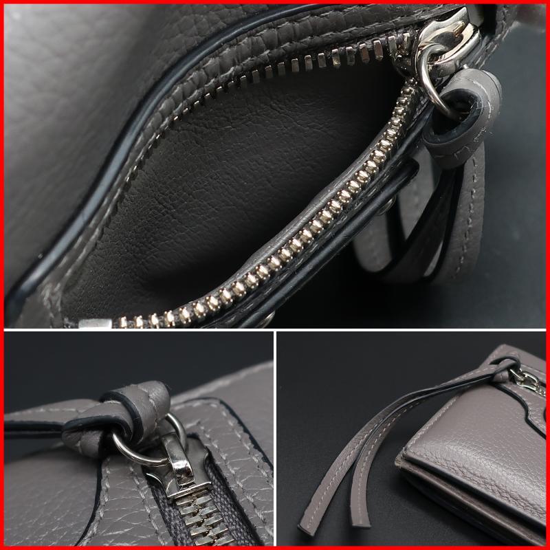 正規品 バレンシアガ BALENCIAGA 三つ折り財布 ネオクラシック