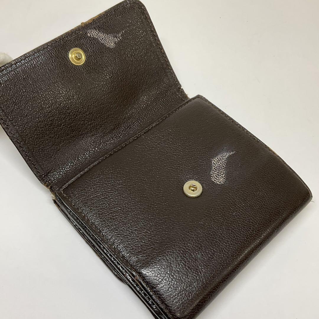 正規品　シャネル　レザー　折り財布　Wホック　ココマーク