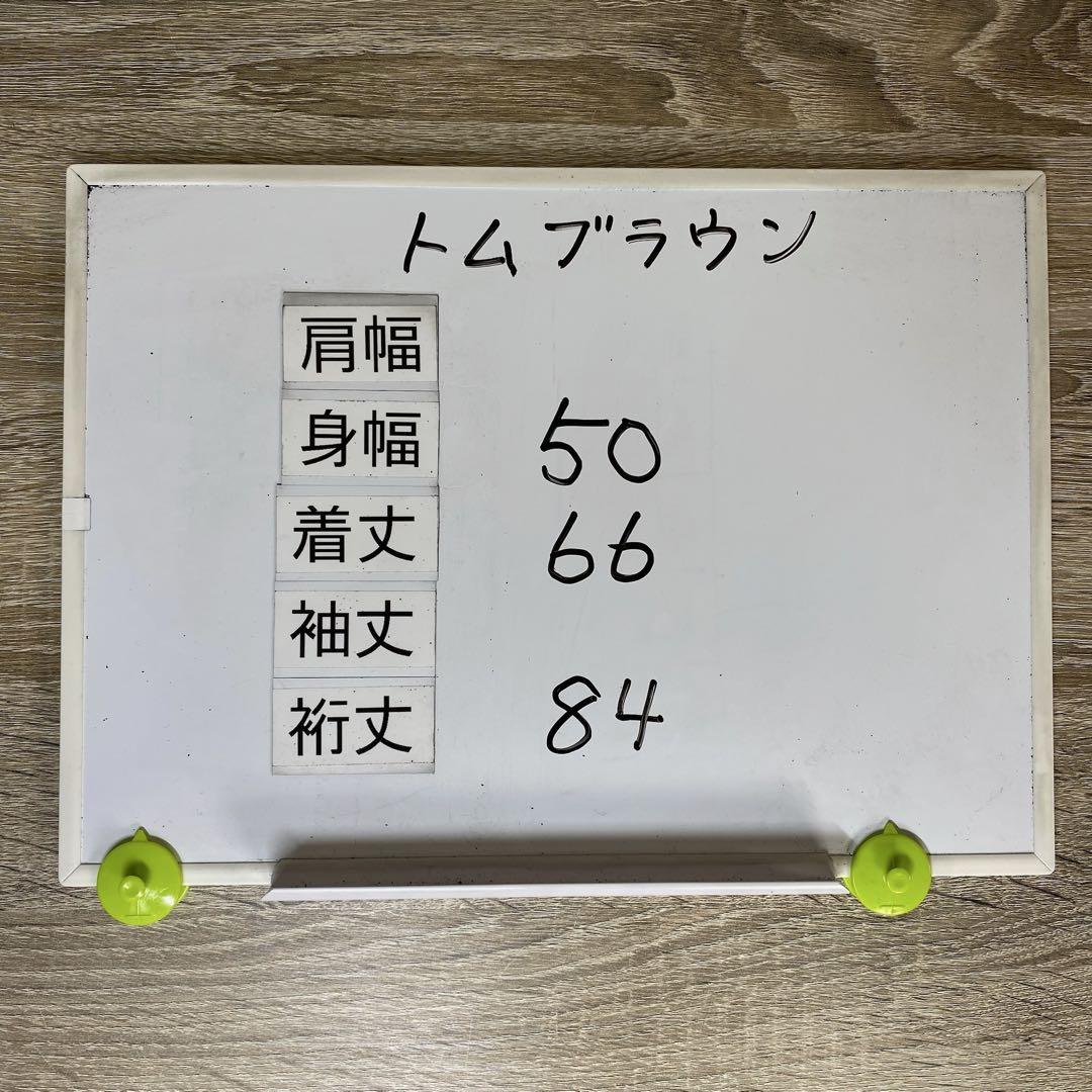 グレー 4