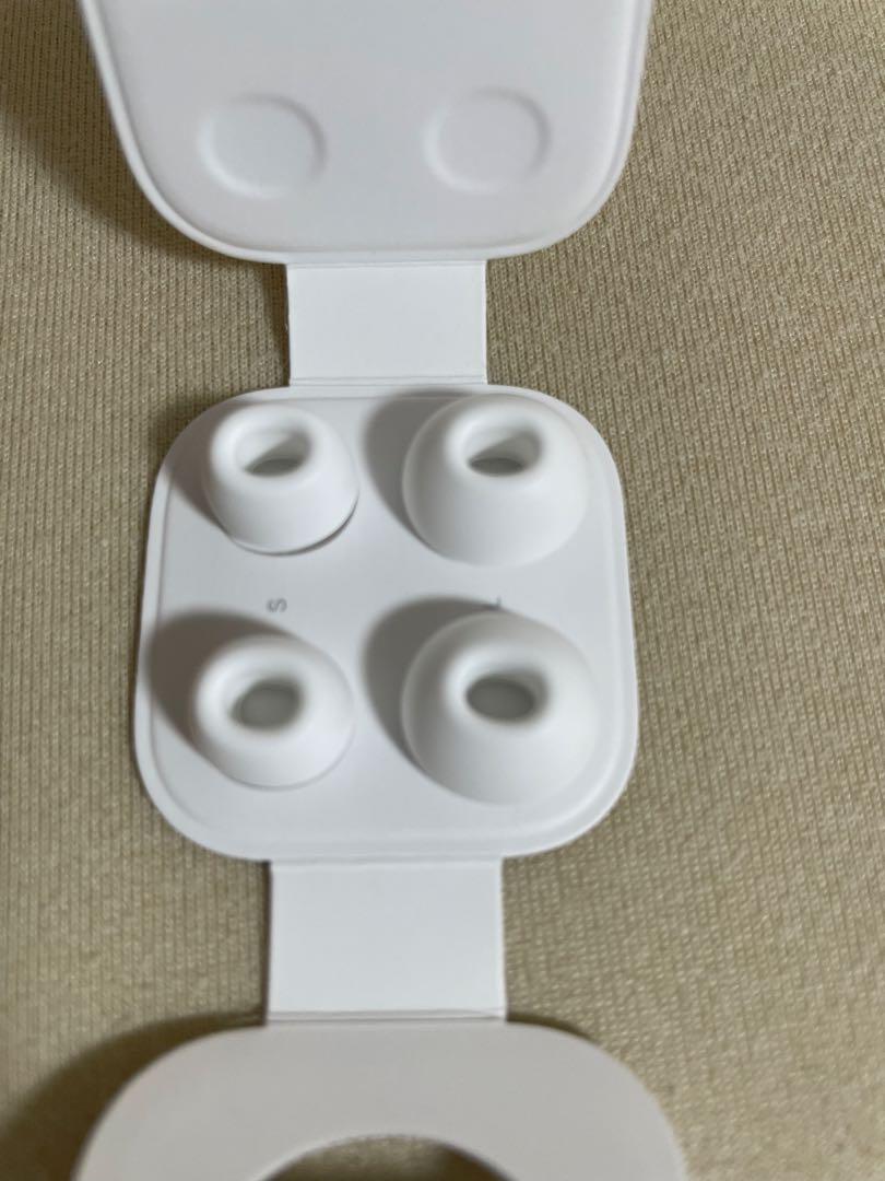 AirPods Pro ワイヤレスイヤフォン　正規品