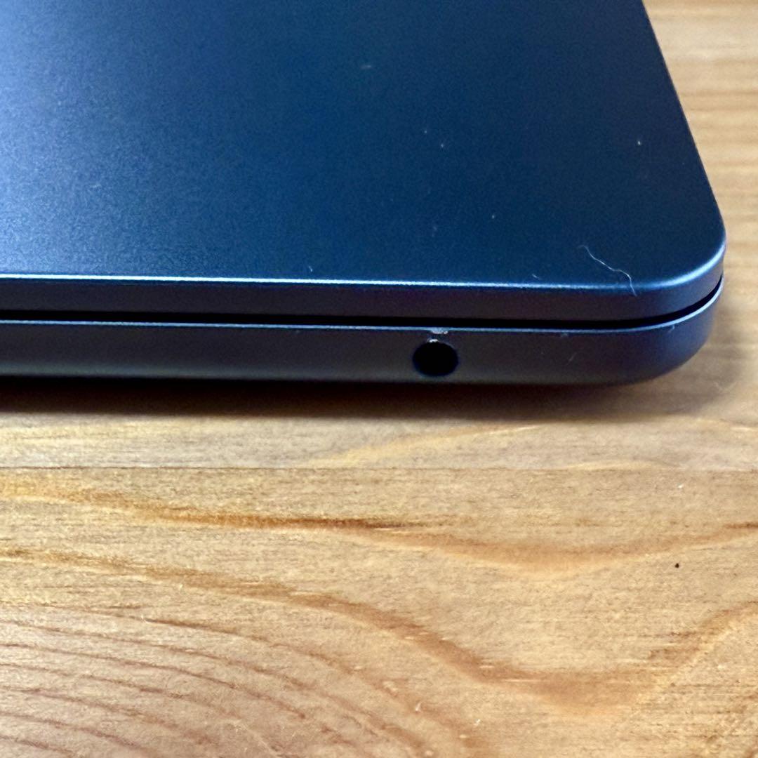 MacBook Air 13インチ　M2 8GB 512GB ミッドナイト