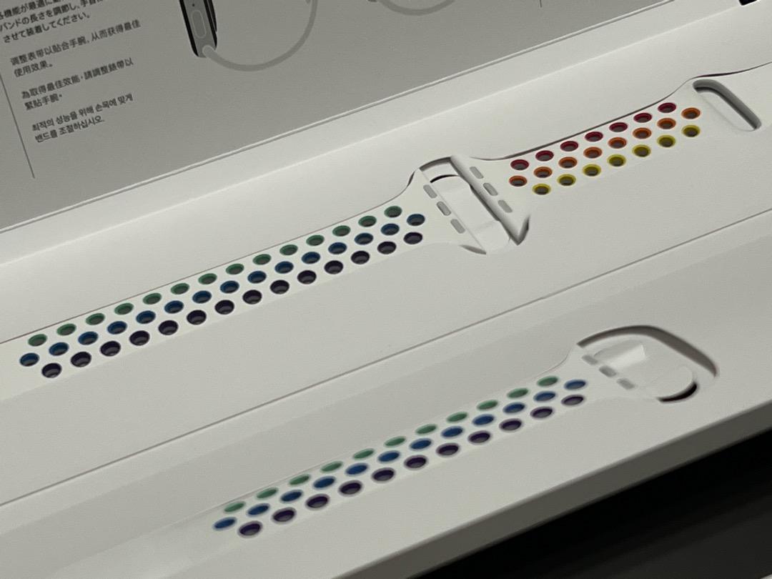 日本製国産 最終値下げ プライド2020 Nike Pride 0RHpF-m65672815425 アップルウォッチ バンド 2022特価