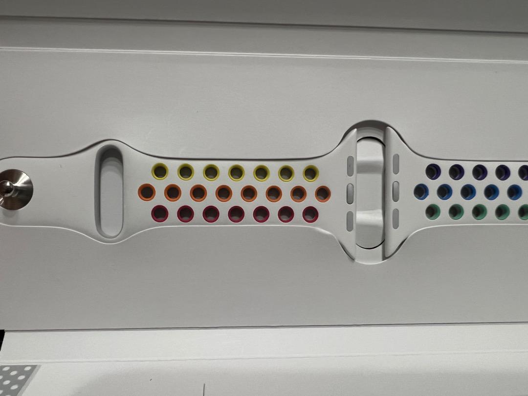 日本製国産 最終値下げ プライド2020 Nike Pride 0RHpF-m65672815425 アップルウォッチ バンド 2022特価