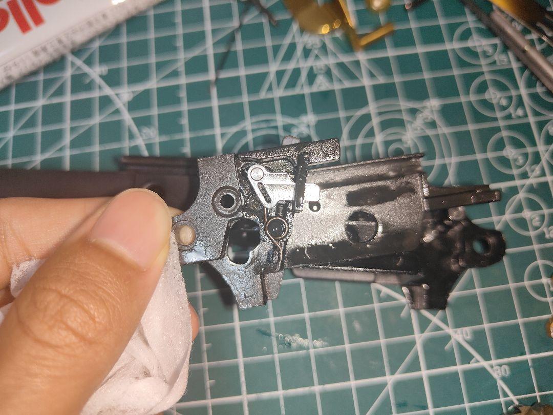 東京マルイ　ハイキャパ 用フレーム ブラック ゴールド