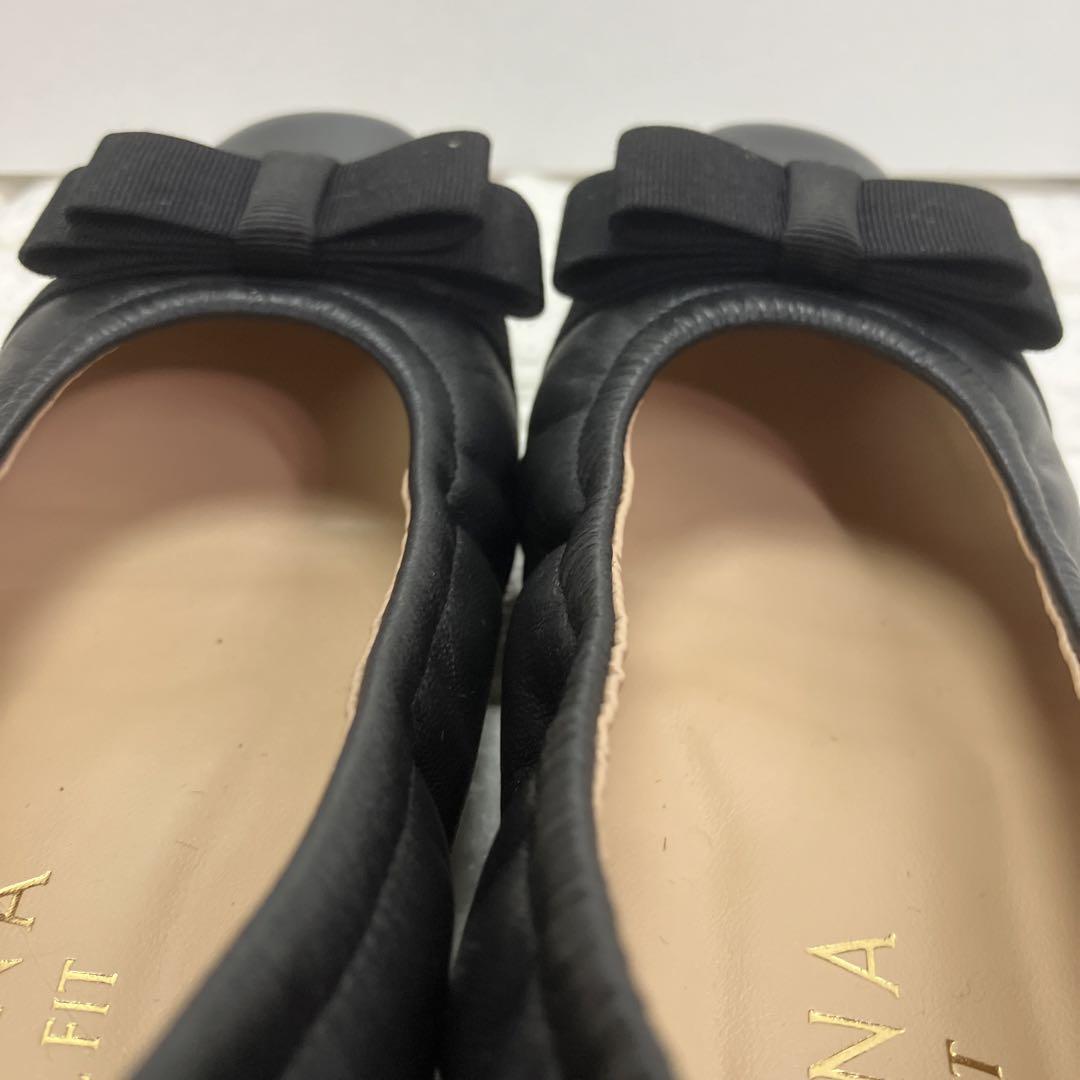 【美品】DIANA ダイアナ　フラットシューズ　23.0㎝2E レザー　ブラック