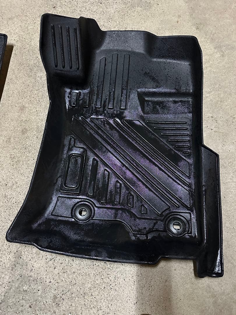 ランクルプラドフロアマット