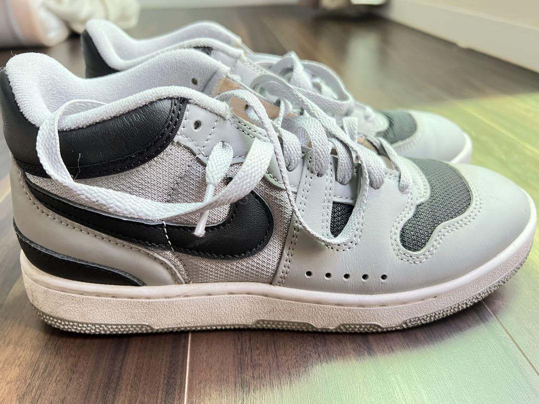 Nike アタック
