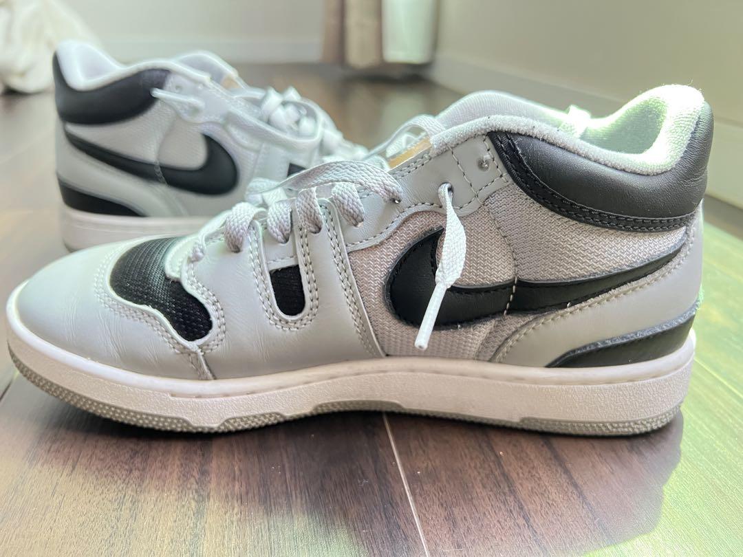 Nike アタック