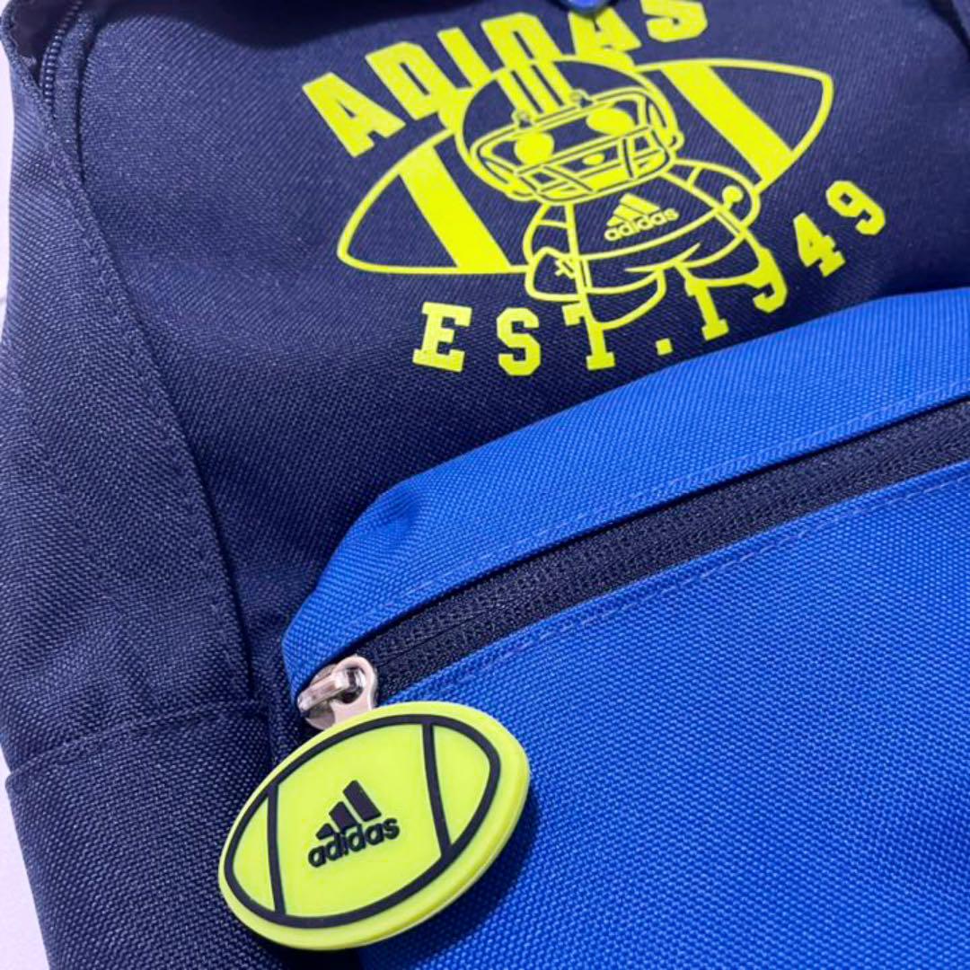 新品 adidas アディダス キッズ リュックサック ネイビー 送料無料 - メルカリ 新品 adidas アディダス キッズ リュックサック ネイビー 送料無料 - メルカリ