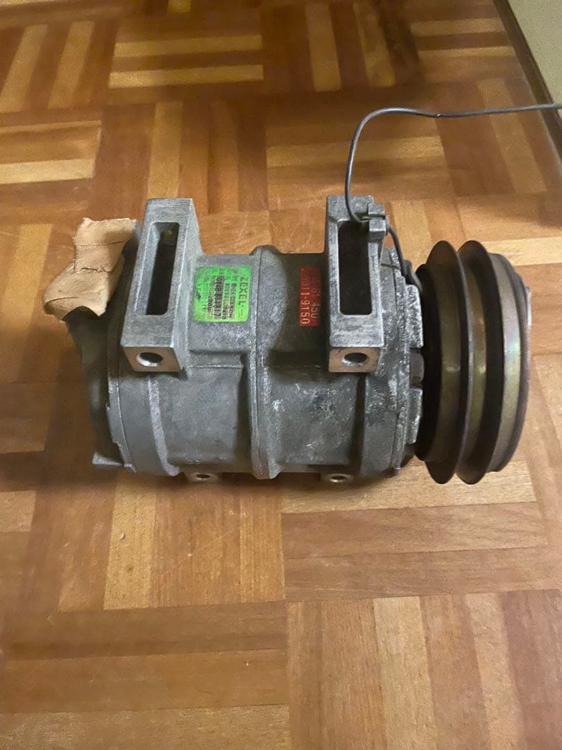 多分ボンゴフレンディディーゼルターボ？AC コンプレッサー　ZEXEL