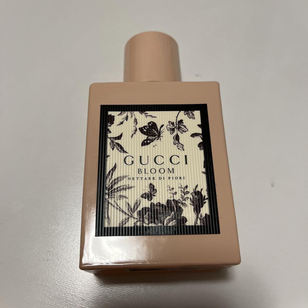 GUCCI BLOOM NETTARE DI FIORI オードパルファム GUCCI BLOOM NETTARE DI FIORI オードパルファム