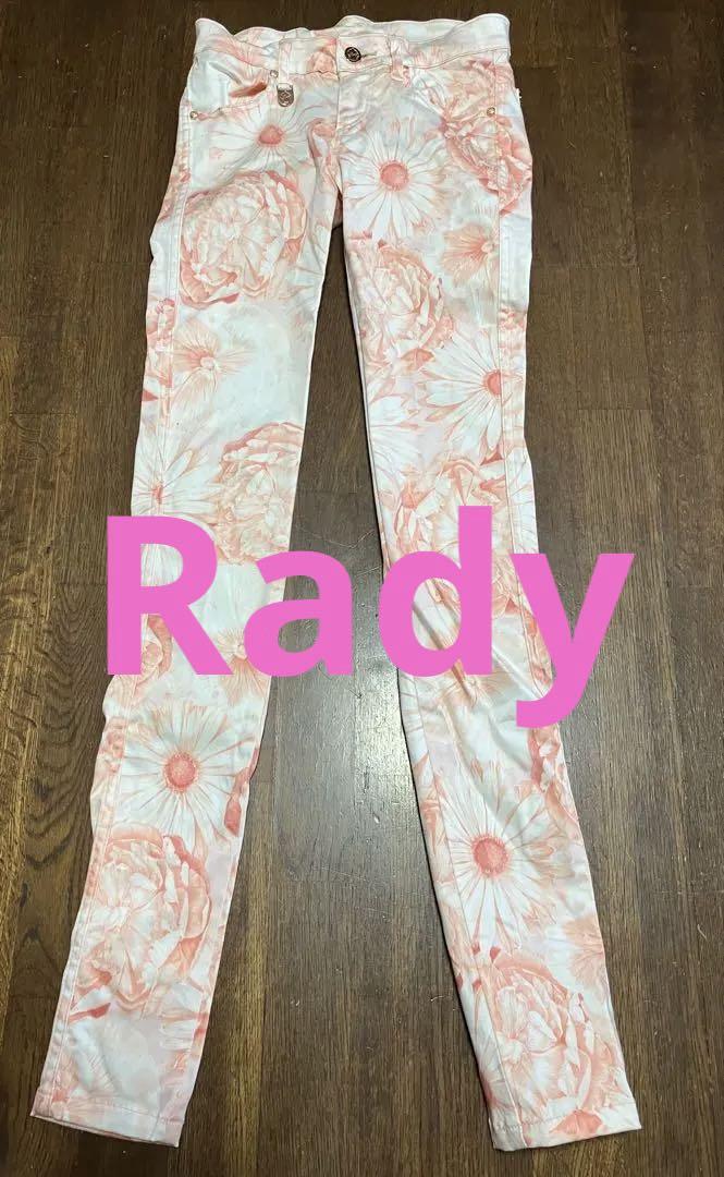 大人気Rady完売花びらスキニー★希少レアプレミア商品★M～Lのサイズ感です★ 大人気Rady完売花びらスキニー☆希少レアプレミア商品☆M～Lの