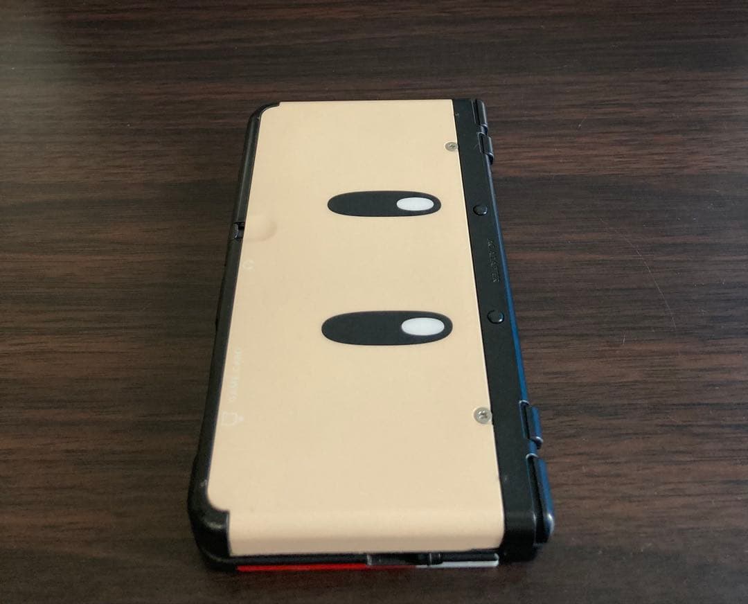 ブラック Newニンテンドー3DS 本体 No.019 スーパーキノコ 赤