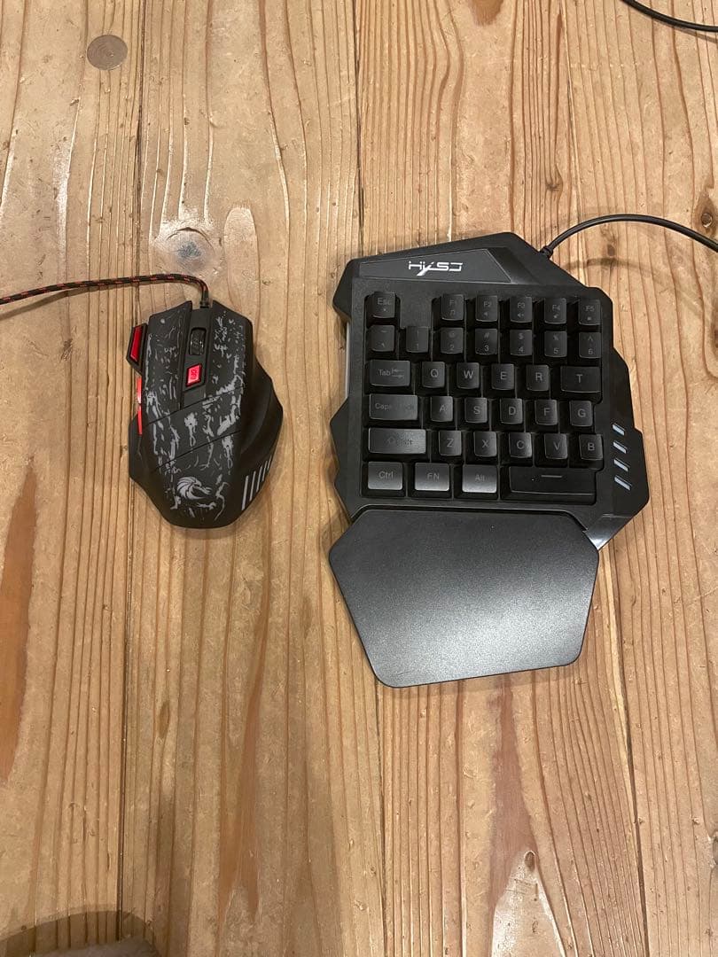 HXSJ ゲーミングキーボードとマウスセット