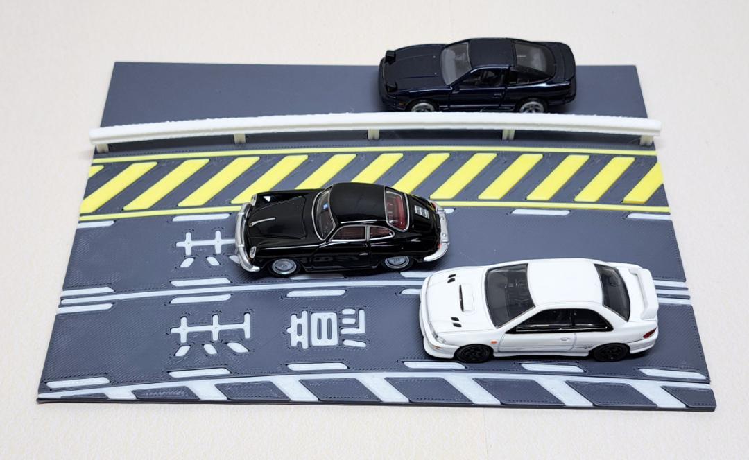 1/64ミニカー用□ 道路デザイン□ジオラマ□トミカ・ホット