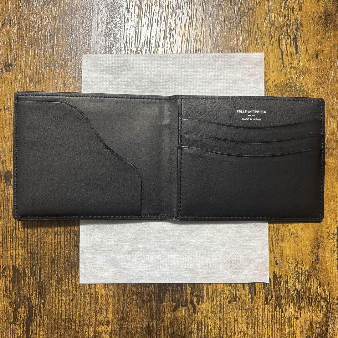 ペッレモルビダ　ブラックレザー二つ折り財布