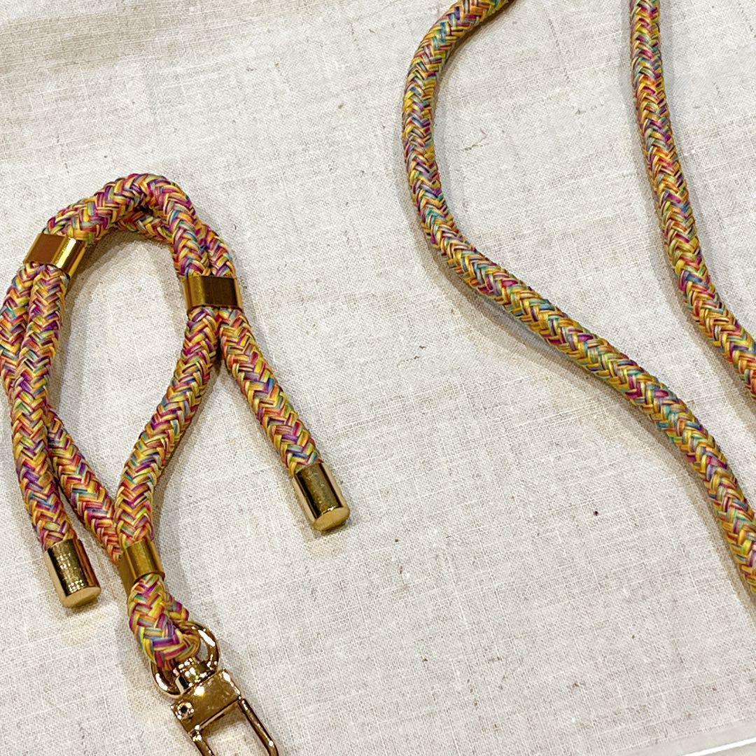 【✨限界特価✨】スマホストラップ　2本セット　ハンド　ショルダー　マルチカラー