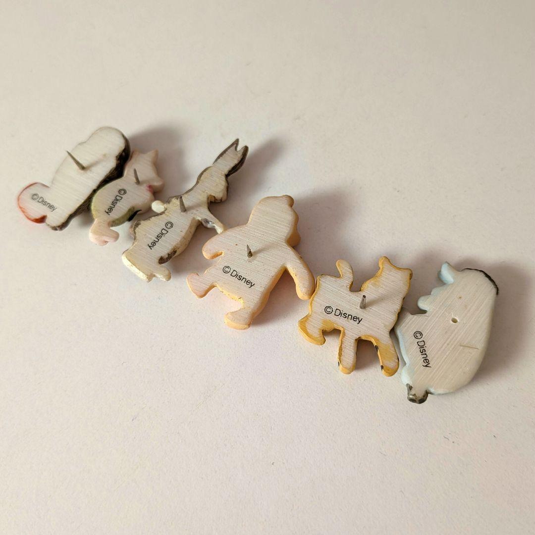 状態良好◇箱付き　ディズニー　クラシックプー◇コルクボード　フィギュアのピン付き