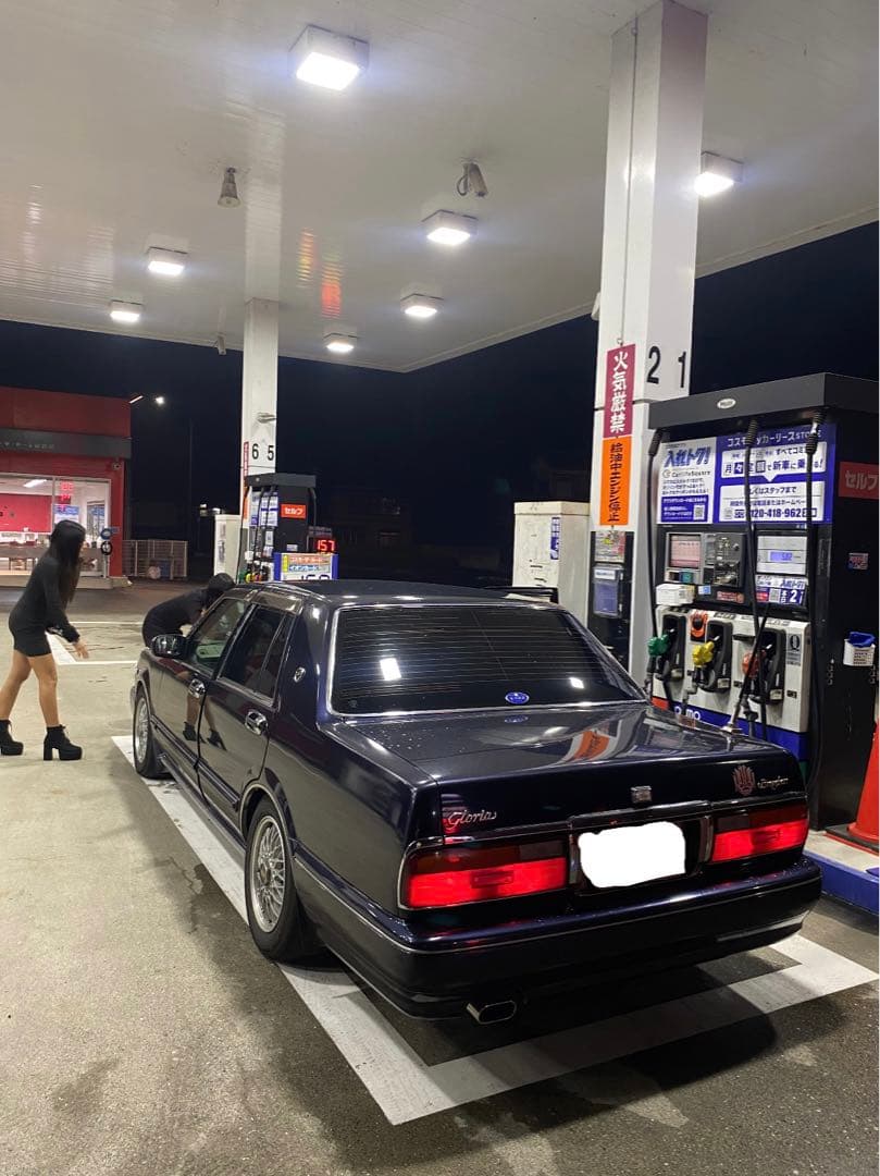 セドリックY31車検約2年付き セドリックY31車検約2年付き