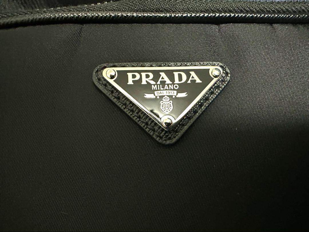 PRADA/ ブリック Re-Nylon トライアングルロゴ ショルダーバッグ