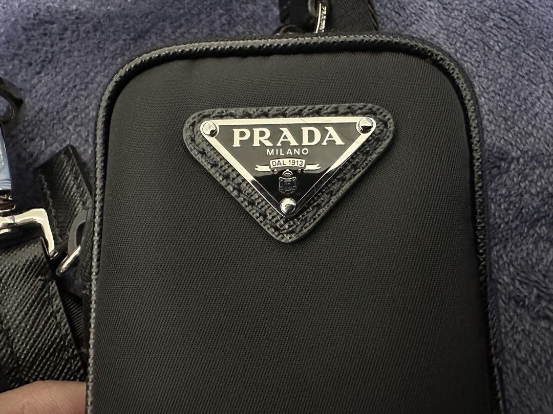 PRADA/ ブリック Re-Nylon トライアングルロゴ ショルダーバッグ
