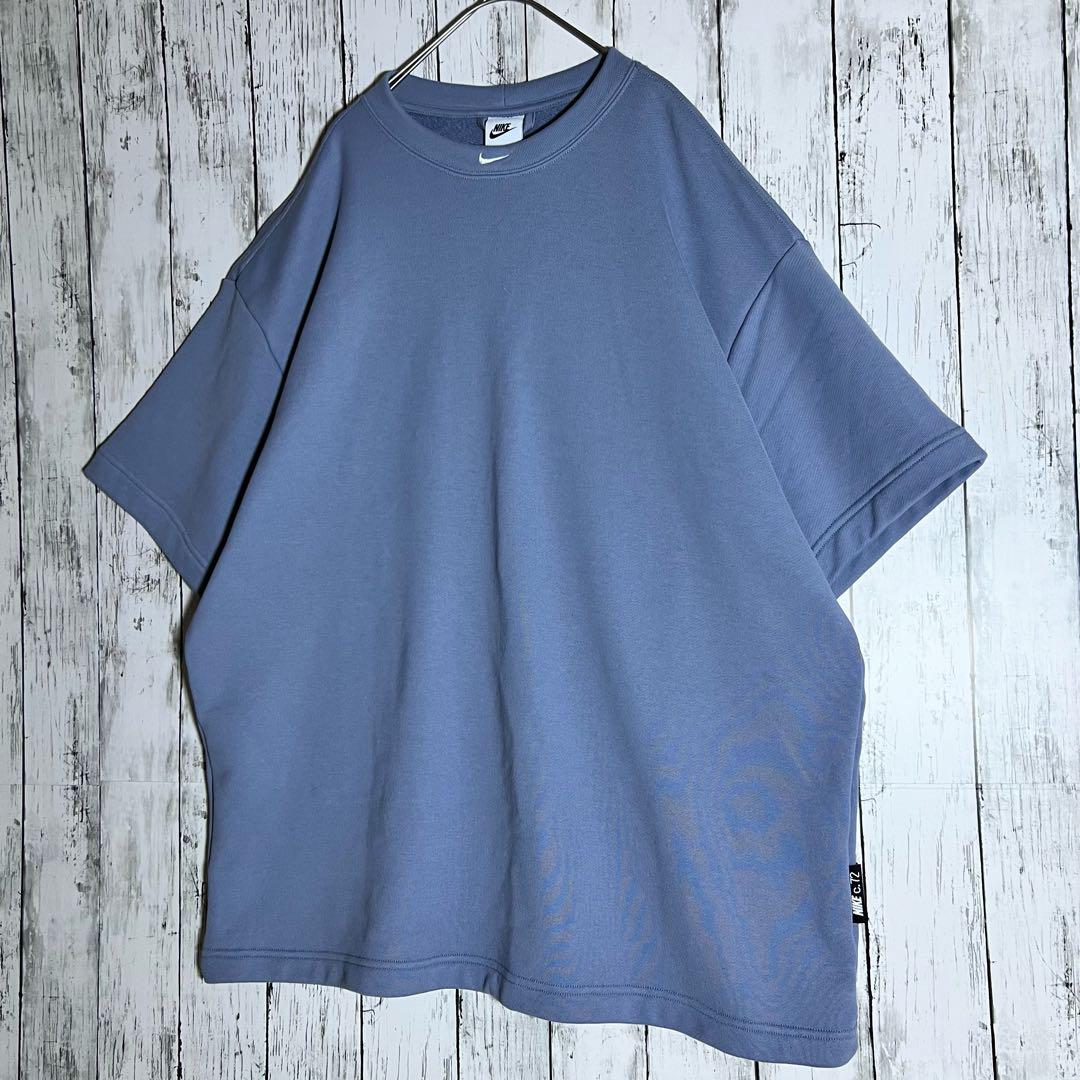 史上最も激安 タグ付き未使用✨️NIKE♡ゆるだぼ スウェット センター刺繍ロゴ トップス