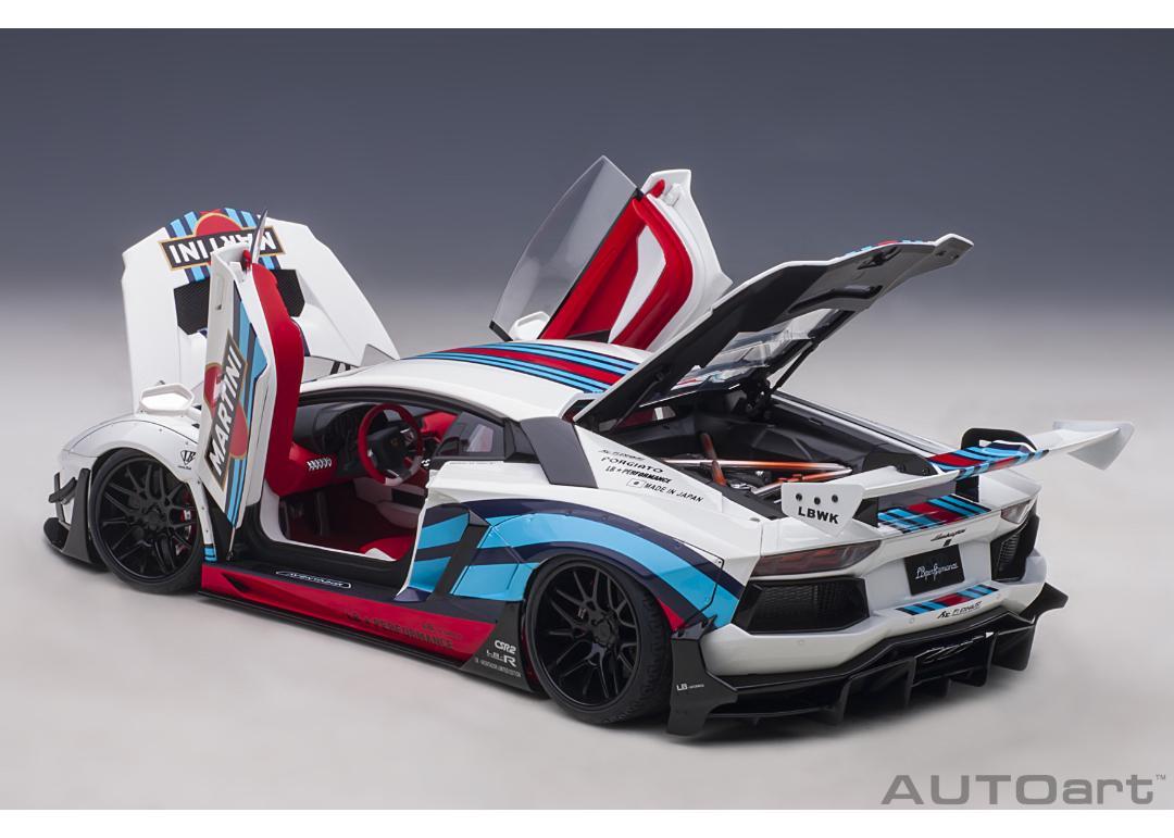 AUTOart LB-WORKS ランボルギーニ アヴェンタドール 1/18