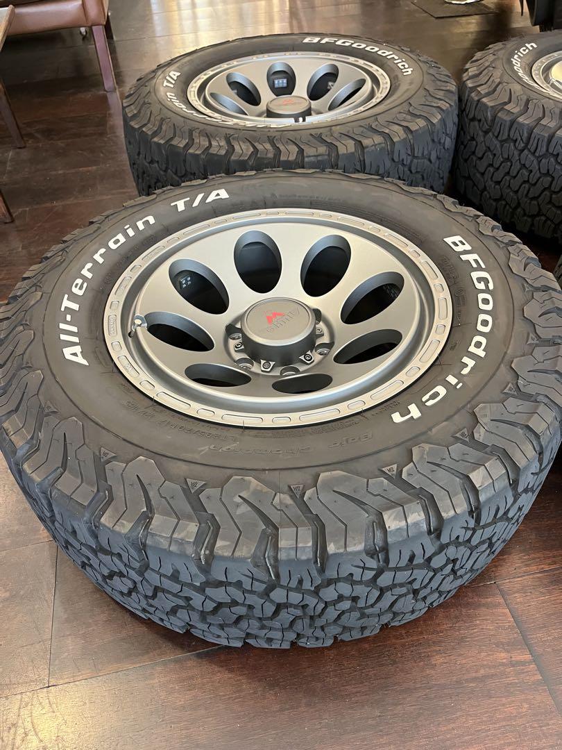 エムクライムアストロDC8Jインセット±0 グッドリッヂAT 265/70R17