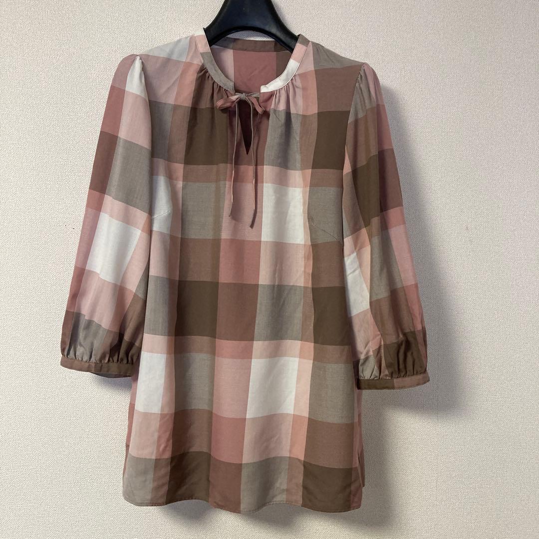 ブルーレーベルクレストブリッジ　７分丈　カットソー　ピンク　チェック　ブラウス