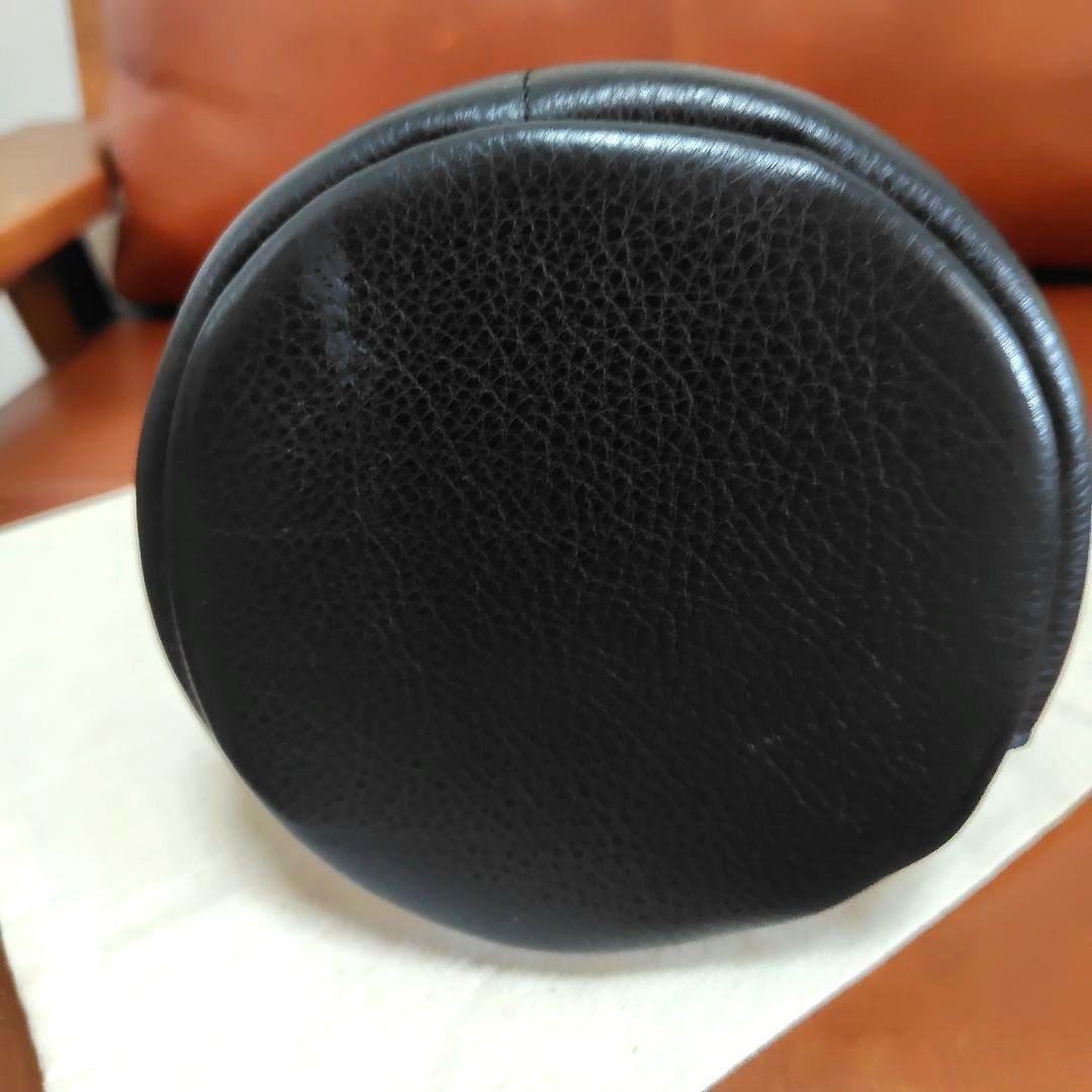 Aeta 黒 レザー 巾着型バッグ