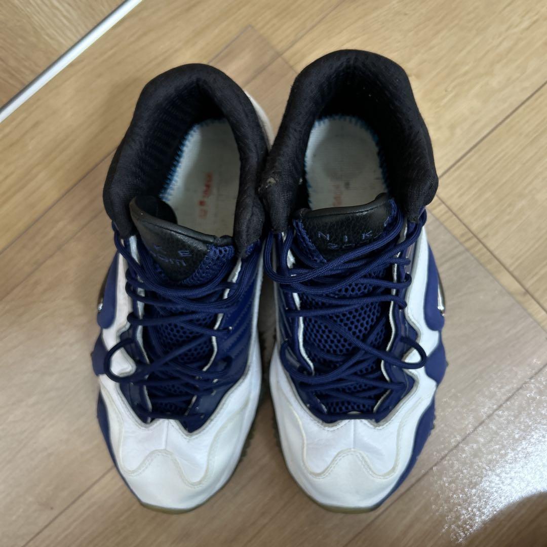 エアズーム アップテンポ5 NIKE AIR ZOOM UPTEMPO V
