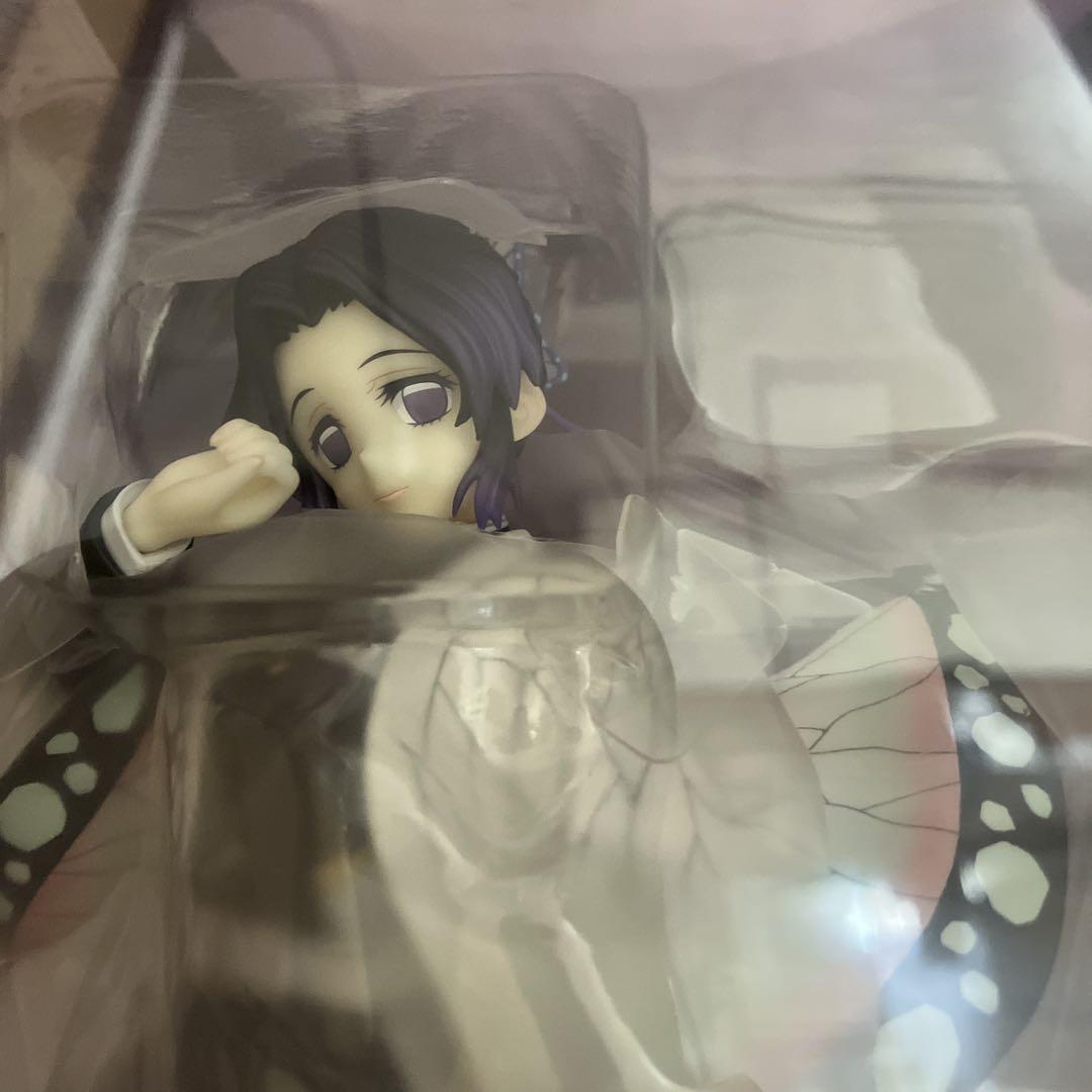 ALTER 胡蝶しのぶ フィギュア 1/8 Amazon.co.jp: 鬼滅 胡蝶しのぶ 1/8 完成品フィギュア アルター
